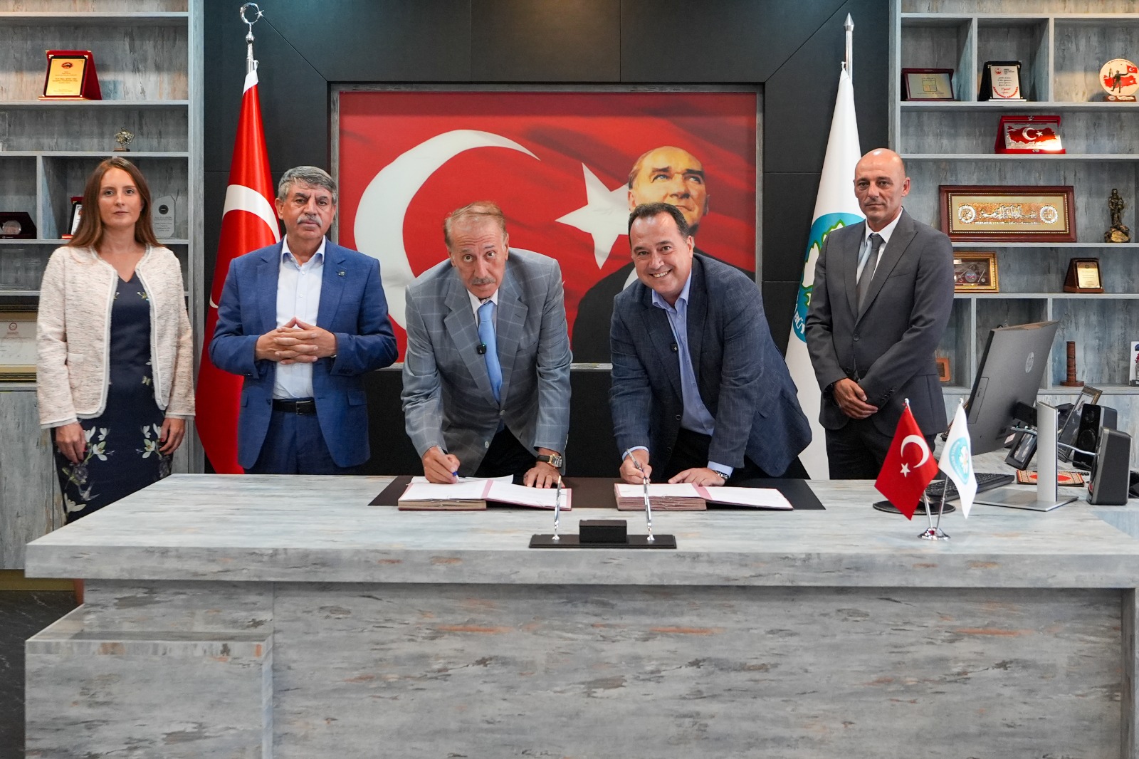 Manisa tarihinin en büyük altyapı yatırımı projesi imzalandı