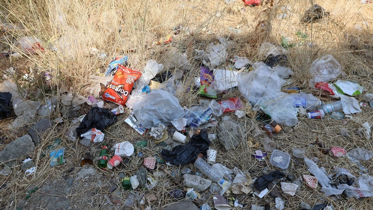 Şehzadeler Belediyesi’nin emeği Spil yolu’nda hiçe sayıldı