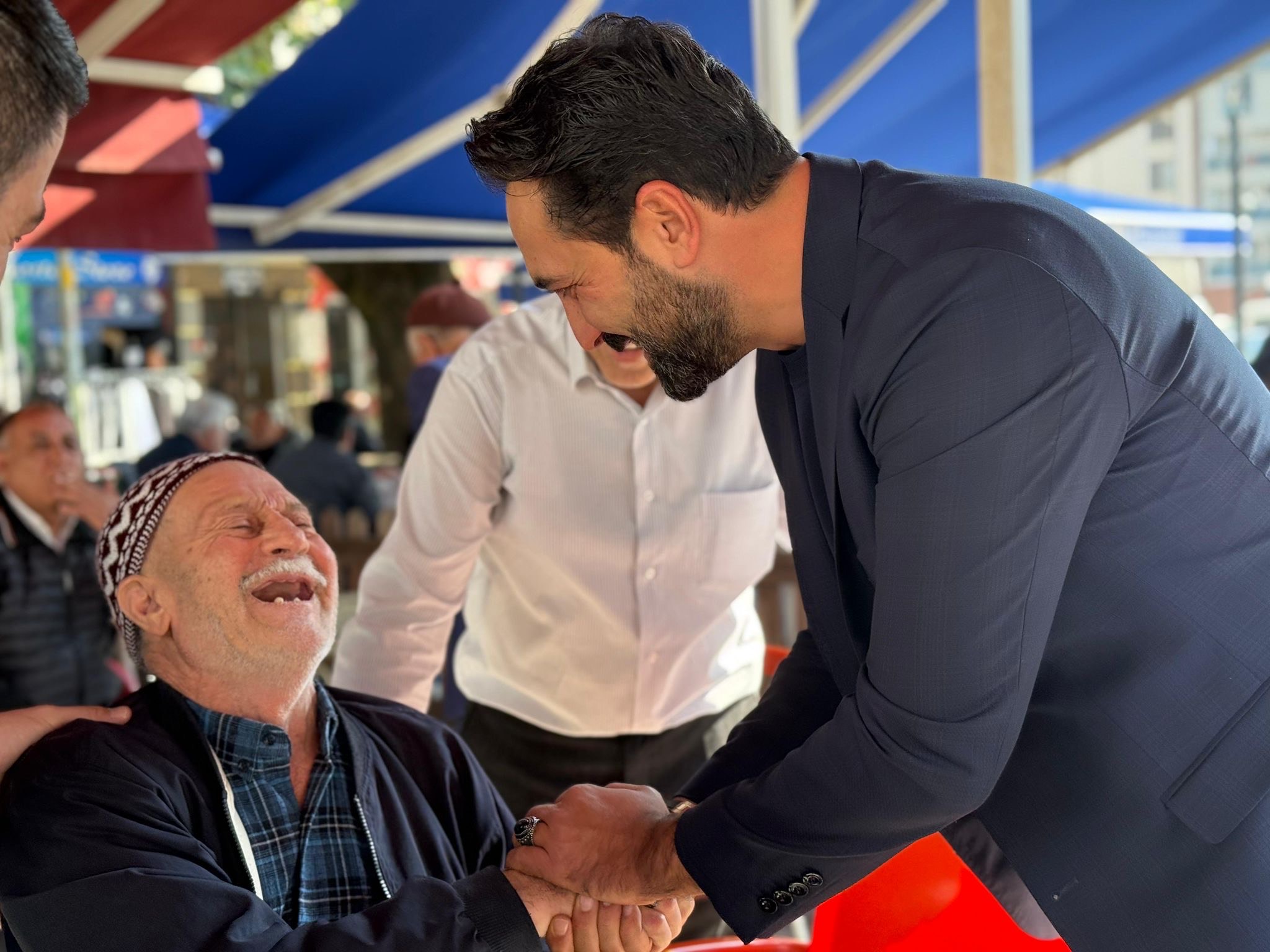 Eğitim, Üretim, Dayanışma: Arınç Manisa’da Gönüllere Dokundu