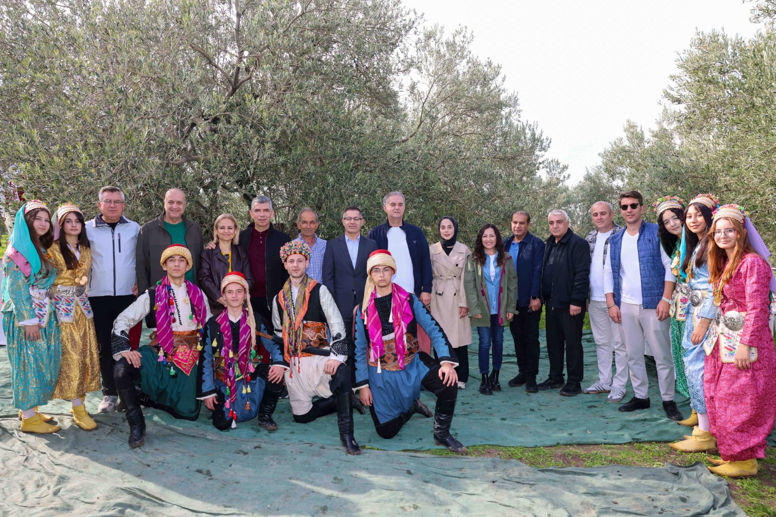 Soma tarımının yeni üssüne dönüştü