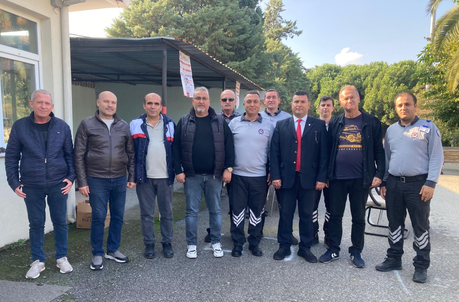 Sendikalarından istifa eden İdari personellerin yeni adresi ÜNİ-PER-SEN oluyor…