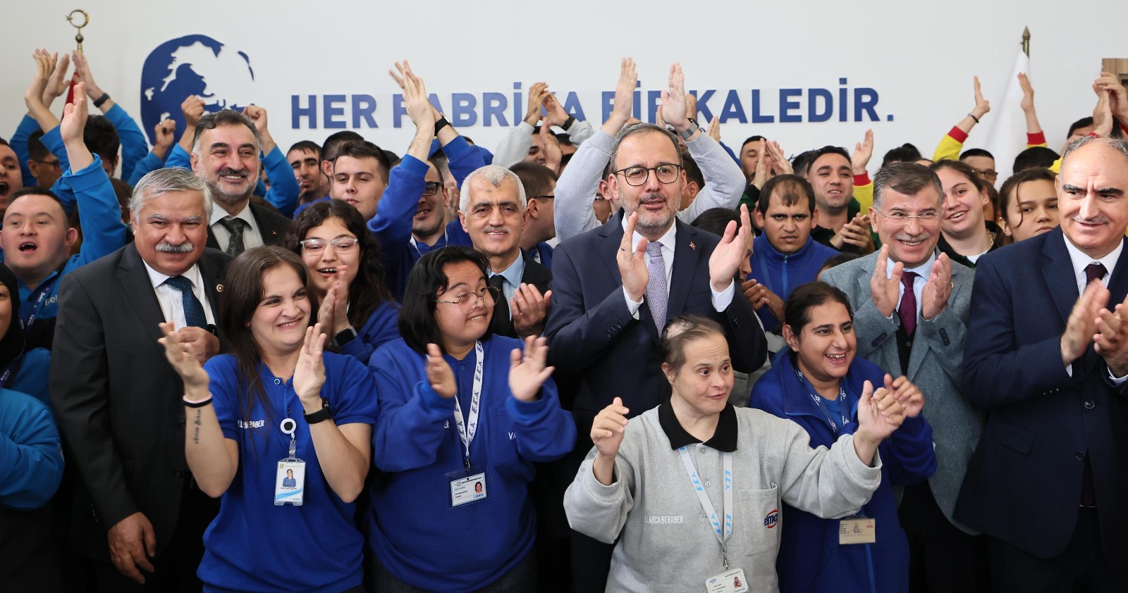 Manisa OSB’nin Avrupa ödüllü Zeki Engelli bireylerin istihdam modeli TBMM Komisyon üyelerine tanıtıldı