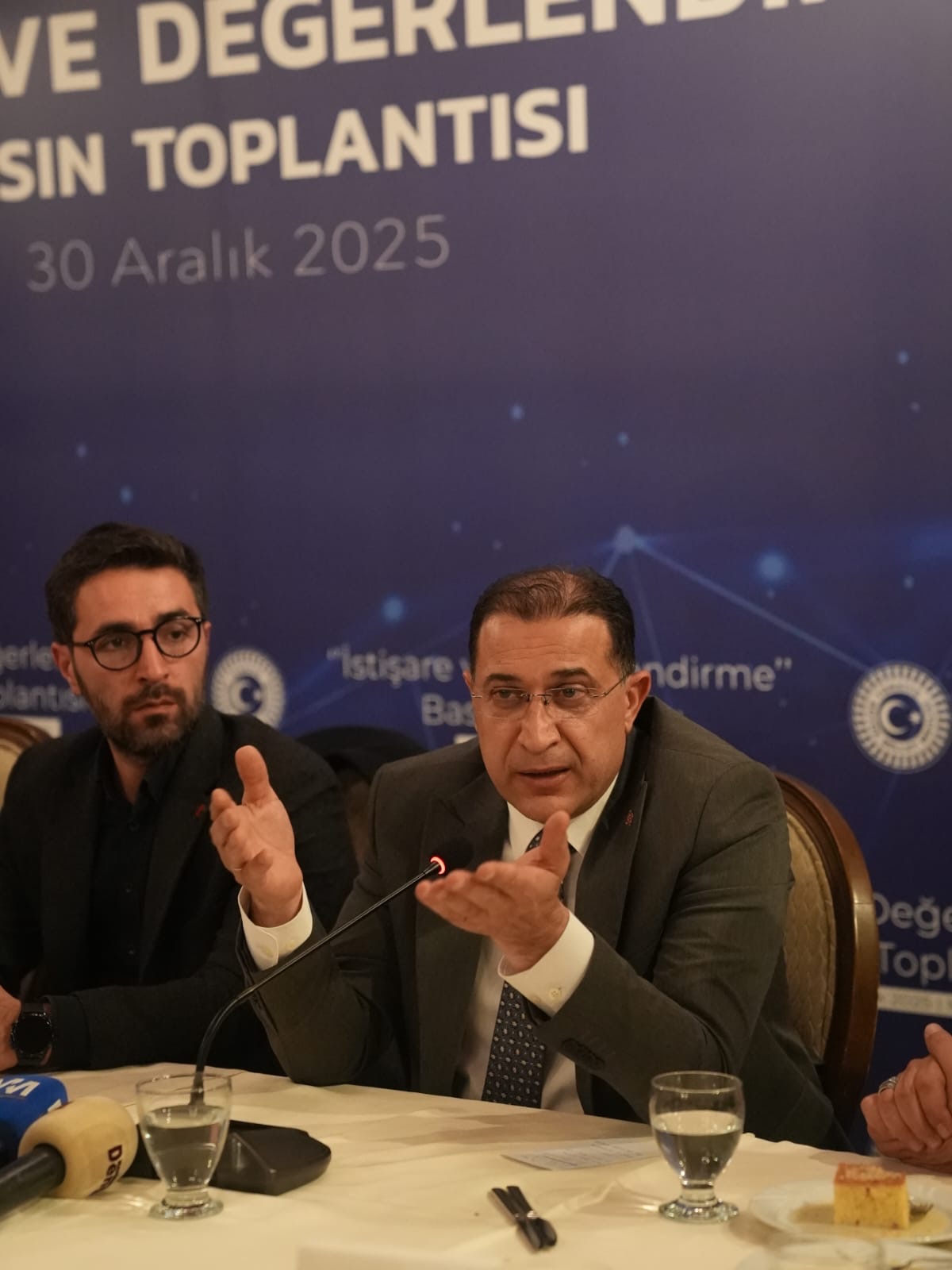 Süleyman Turgut: İspatlarsalar siyaseti bırakırım