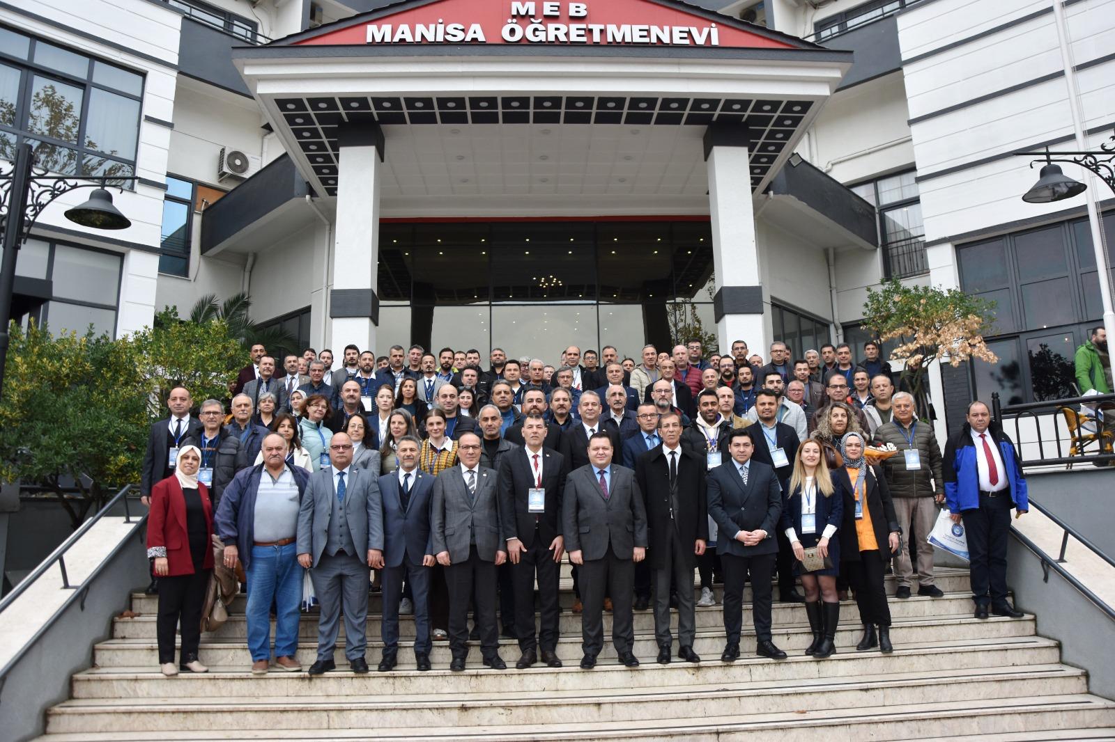 Türk Eğitim Sen’de Koray Özgürler Yeniden Başkan…